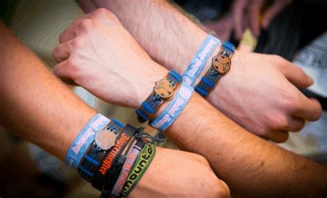 Ultimate Hack: How To Remove A Festival Wristband [VIDEO].